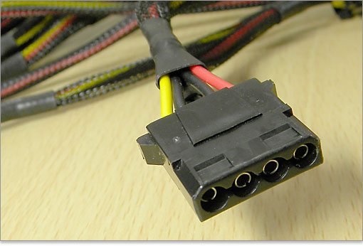 4 pin Peripheral Power Connector or Molex Connector